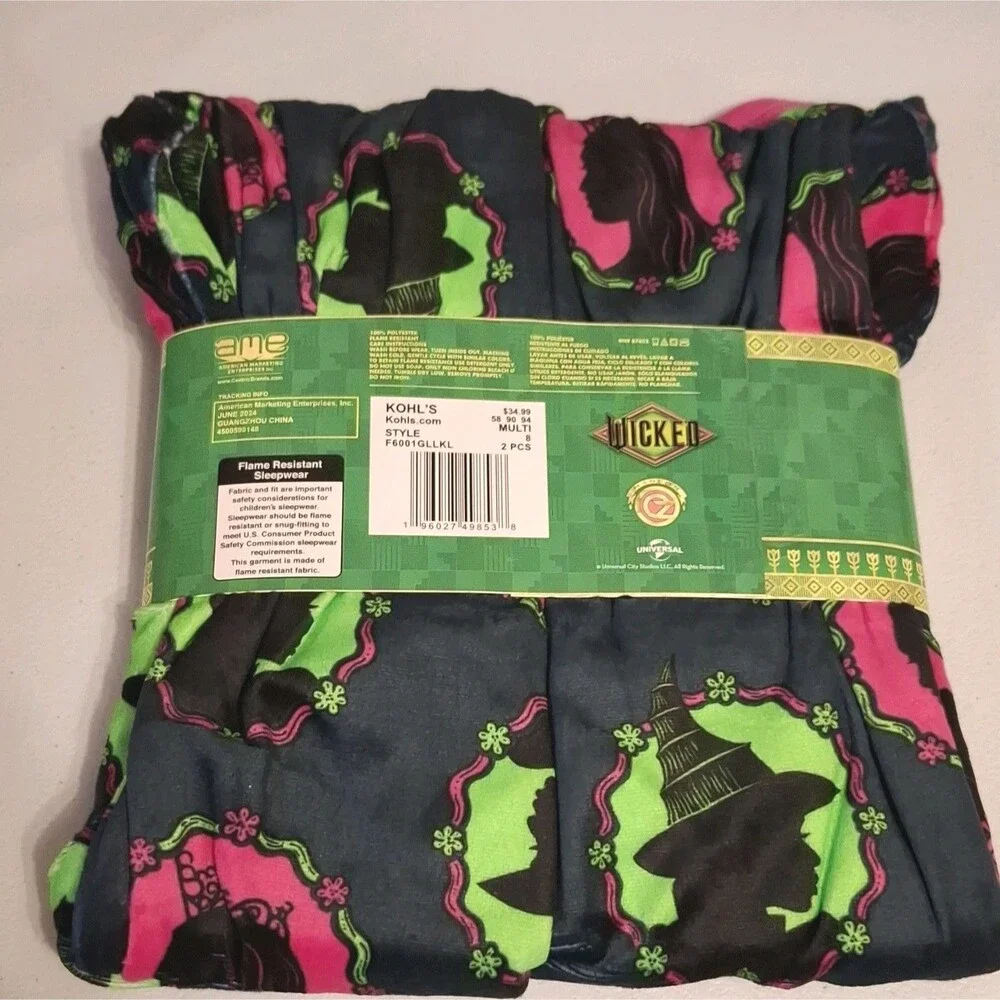 Wicked Girls 2pc Pajama Set Sz 8 Flame Resistant Velour LS Elphaba Glinda Cozy